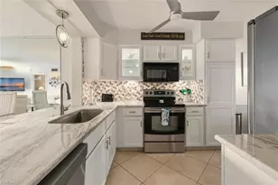 7320 Province Way, Naples, FL 34104 - Photo 12