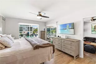 919 Huron Ct, Marco Island, FL 34145 - Photo 14