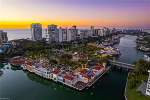 4301 Gulf Shore Blvd N, Naples, FL 34103 - Photo 48