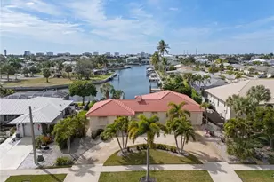 854 N Barfield Dr, Marco Island, FL 34145 - Photo 24