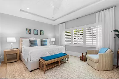 685 2nd St S, Naples, FL 34102 - Photo 26