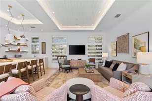 685 2nd St S, Naples, FL 34102 - Photo 10