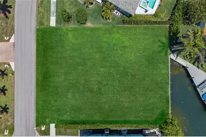 269 Bass Ct, Marco Island, FL 34145 - Photo 20