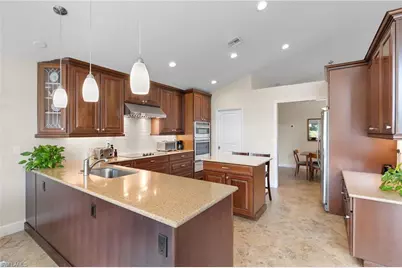 6737 Autumn Woods Blvd, Naples, FL 34109 - Photo 10