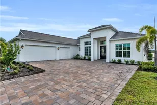 14044 Blue Bay Cir, Fort Myers, FL 33913 - Photo 4