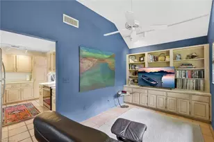 1329 Solana Rd, Naples, FL 34103 - Photo 8