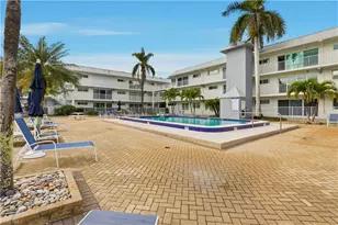 1100 8th Ave S, Naples, FL 34102 - Photo 2