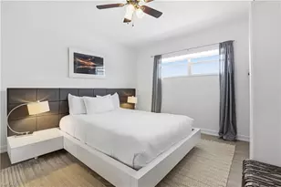 1100 8th Ave S, Naples, FL 34102 - Photo 20