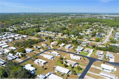 27355 Rue Viauv Ave, Bonita Springs, FL 34135 - Photo 34