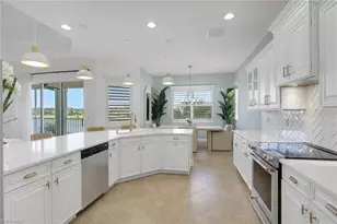 7877 Clemson St, Naples, FL 34104 - Photo 10