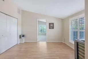 778 Broad Ct S, Naples, FL 34102 - Photo 8