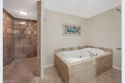 778 Broad Ct S, Naples, FL 34102 - Photo 28