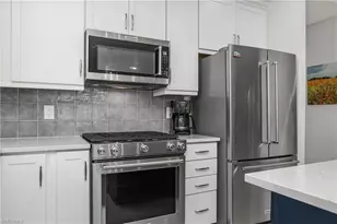 12280 Canal Grande Dr, Fort Myers, FL 33913 - Photo 10