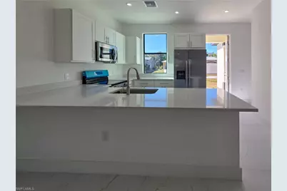 4814 30th St SW, Lehigh Acres, FL 33973 - Photo 4