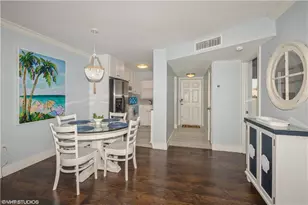 190 Turtle Lake Ct, Naples, FL 34105 - Photo 18