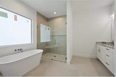 2548 Linda Dr, Naples, FL 34112 - Photo 12