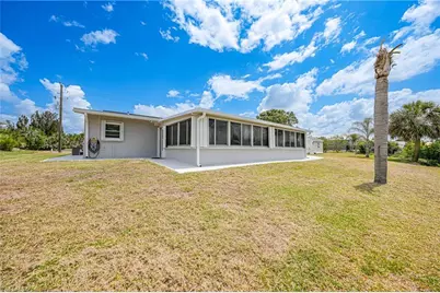 27385 Voyageur Dr, Punta Gorda, FL 33983 - Photo 26