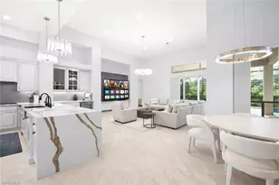 480 Terracina Way, Naples, FL 34119 - Photo 4