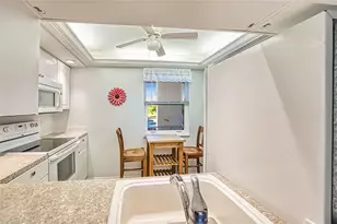 1700 Pine Valley Dr, Fort Myers, FL 33907 - Photo 6