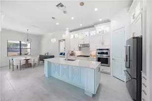 2718 Aviamar Cir, Naples, FL 34114 - Photo 10