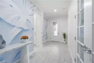 2718 Aviamar Cir, Naples, FL 34114 - Photo 4