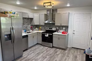 164 Prospect Ave, Fort Myers, FL 33905 - Photo 2