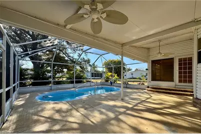 296 Riverwood Rd, Naples, FL 34114 - Photo 4