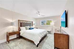 4180 Crayton Rd, Naples, FL 34103 - Photo 6