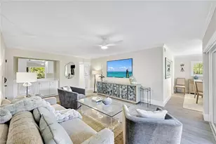 4180 Crayton Rd, Naples, FL 34103 - Photo 2