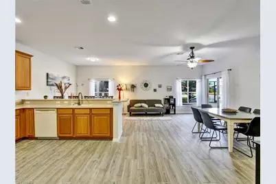 2941 Inlet Cove Ln E, Naples, FL 34120 - Photo 12