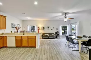 2941 Inlet Cove Ln E, Naples, FL 34120 - Photo 12