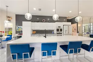 209 Countryside Dr, Naples, FL 34104 - Photo 10