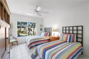 768 Wiggins Lake Dr, Naples, FL 34110 - Photo 18