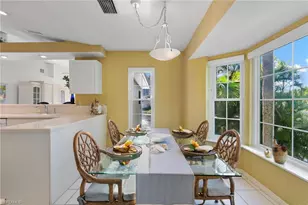 768 Wiggins Lake Dr, Naples, FL 34110 - Photo 12