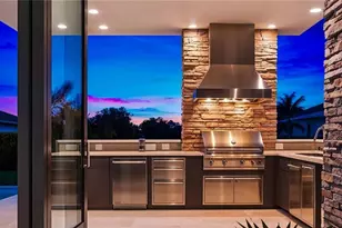 3898 Crayton Rd, Naples, FL 34103 - Photo 34