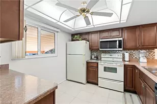 17425 Birchwood Ln, Fort Myers, FL 33908 - Photo 4