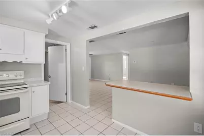 4244 Ellen Ave, Fort Myers, FL 33901 - Photo 12