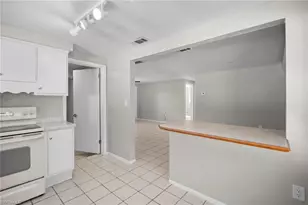 4244 Ellen Ave, Fort Myers, FL 33901 - Photo 12