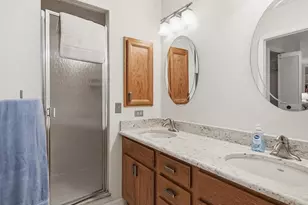 5403 Fox Hollow Dr, Naples, FL 34104 - Photo 20