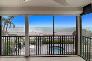9415 Gulf Shore Dr, Naples, FL 34108 - Photo 38