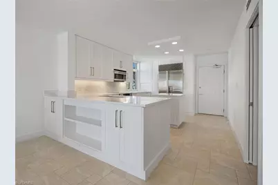 9415 Gulf Shore Dr #102, Naples, FL 34108 - Photo 4