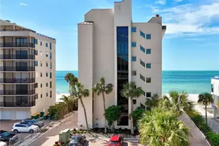 9415 Gulf Shore Dr, Naples, FL 34108 - Photo 24