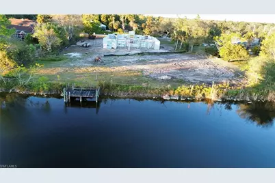 3241 German Woods Ct, Naples, FL 34116 - Photo 2