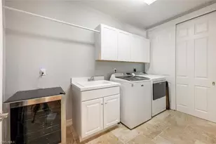 4965 Westchester Ct, Naples, FL 34105 - Photo 24