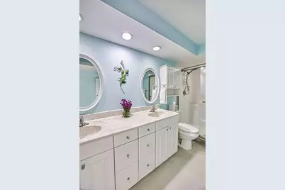 7430 Lake Breeze Dr #410, Fort Myers, FL 33907 - Photo 22