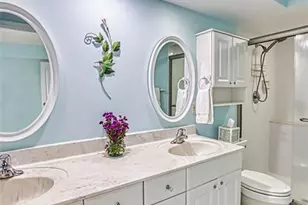 7430 Lake Breeze Dr, Fort Myers, FL 33907 - Photo 22