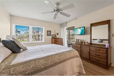 1055 Forest Lakes Dr #E209, Naples, FL 34105 - Photo 12