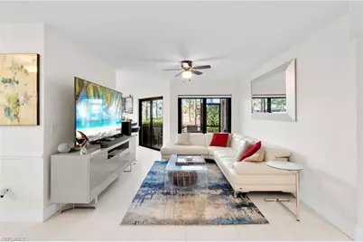 15 Bennington Dr #3, Naples, FL 34104 - Photo 2