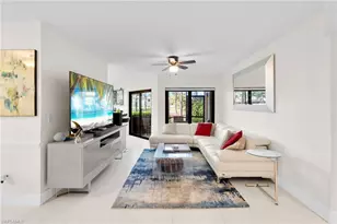 15 Bennington Dr, Naples, FL 34104 - Photo 2