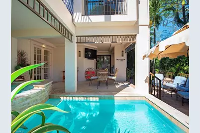 597 4th Ave S #2, Naples, FL 34102 - Photo 1